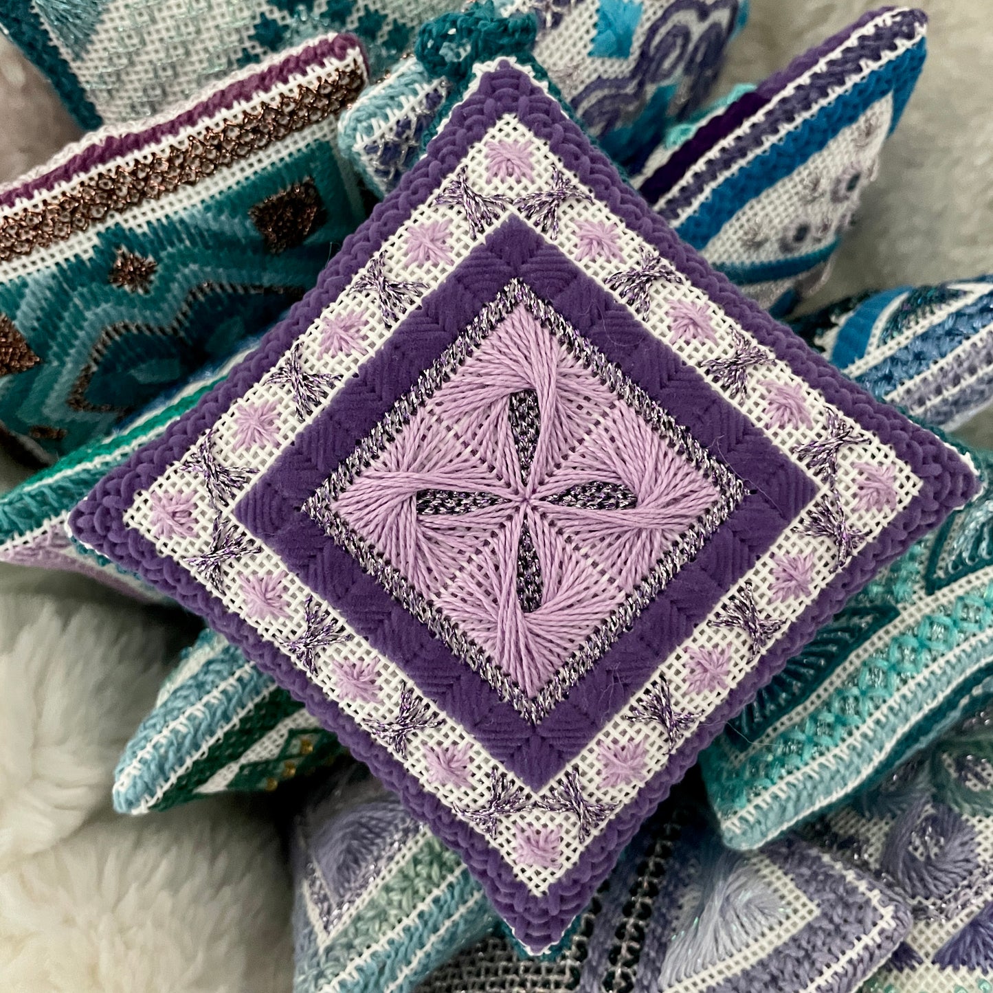 Freda's Favourites - January Mini-Pillow